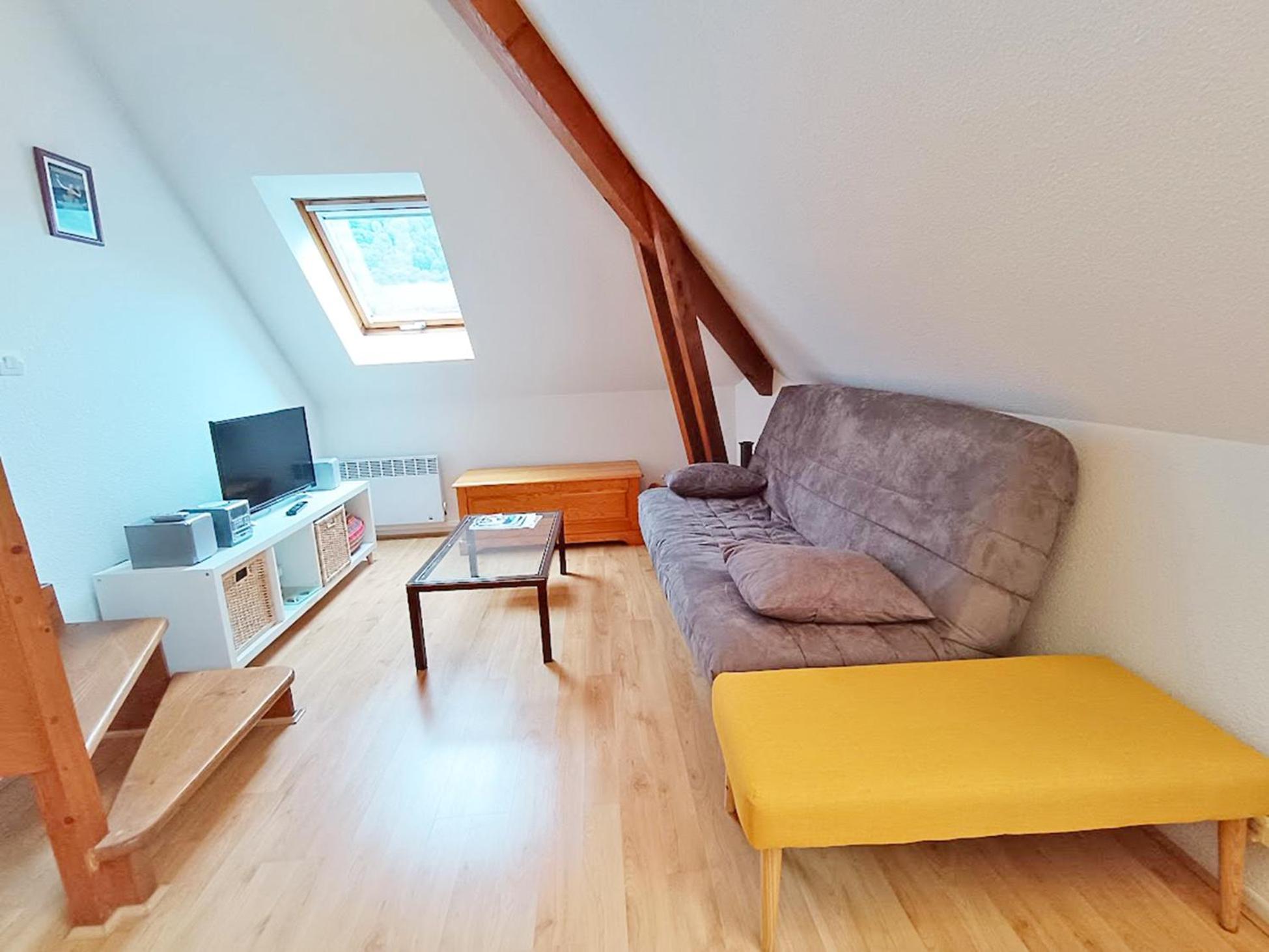 Apartamento Chez Charlotte, T3 Duplex, Vue Montagne, Parking Gratuit, Ascenseur, 4 Personnes Bagnères-de-Luchon Exterior foto