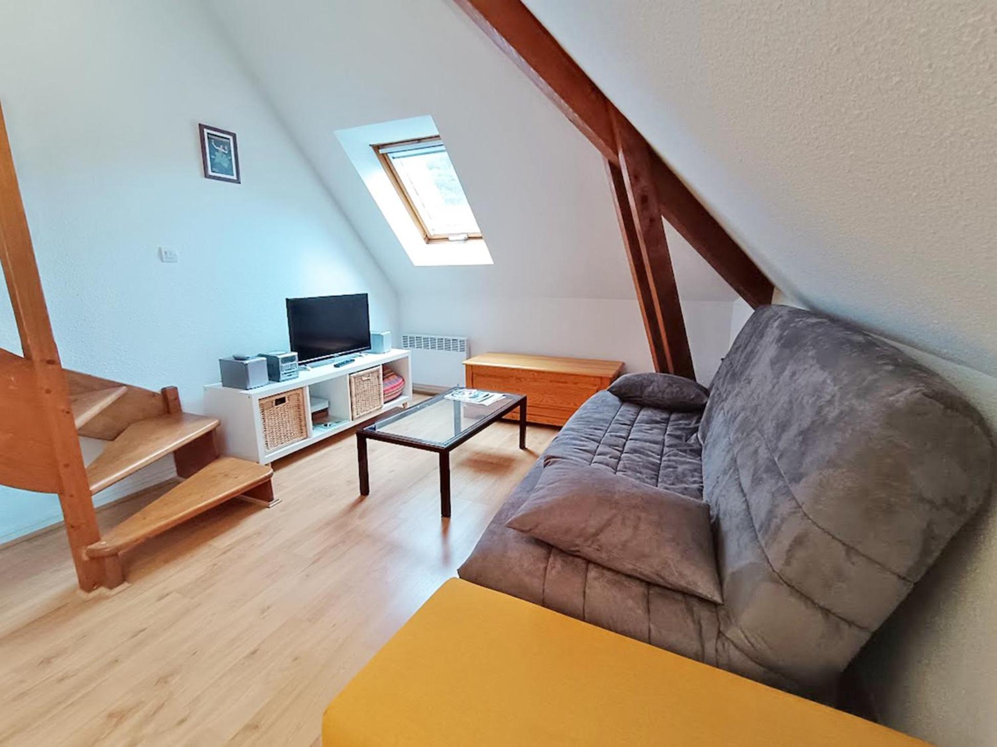 Apartamento Chez Charlotte, T3 Duplex, Vue Montagne, Parking Gratuit, Ascenseur, 4 Personnes Bagnères-de-Luchon Exterior foto